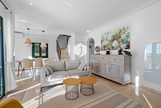 Aus zweiter Hand - Villa -
Orihuela Costa - Costa Blanca