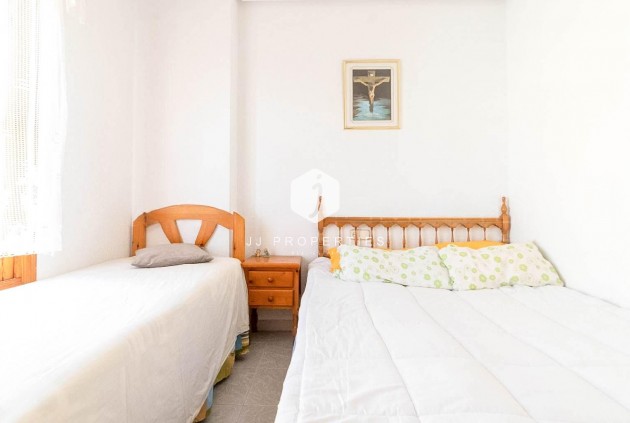 Aus zweiter Hand - Chalet -
Torrevieja - Playa del Cura