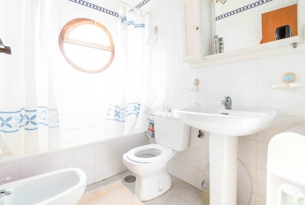 Aus zweiter Hand - Chalet -
Torrevieja - Playa del Cura