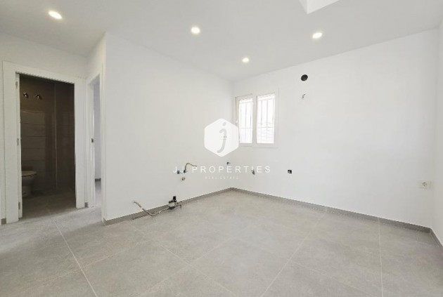 Resale - Penthouse -
Torrevieja - Playa del Cura