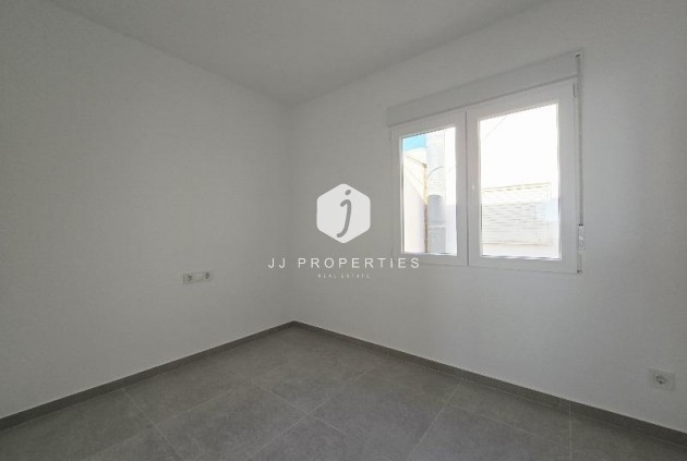 Resale - Penthouse -
Torrevieja - Playa del Cura