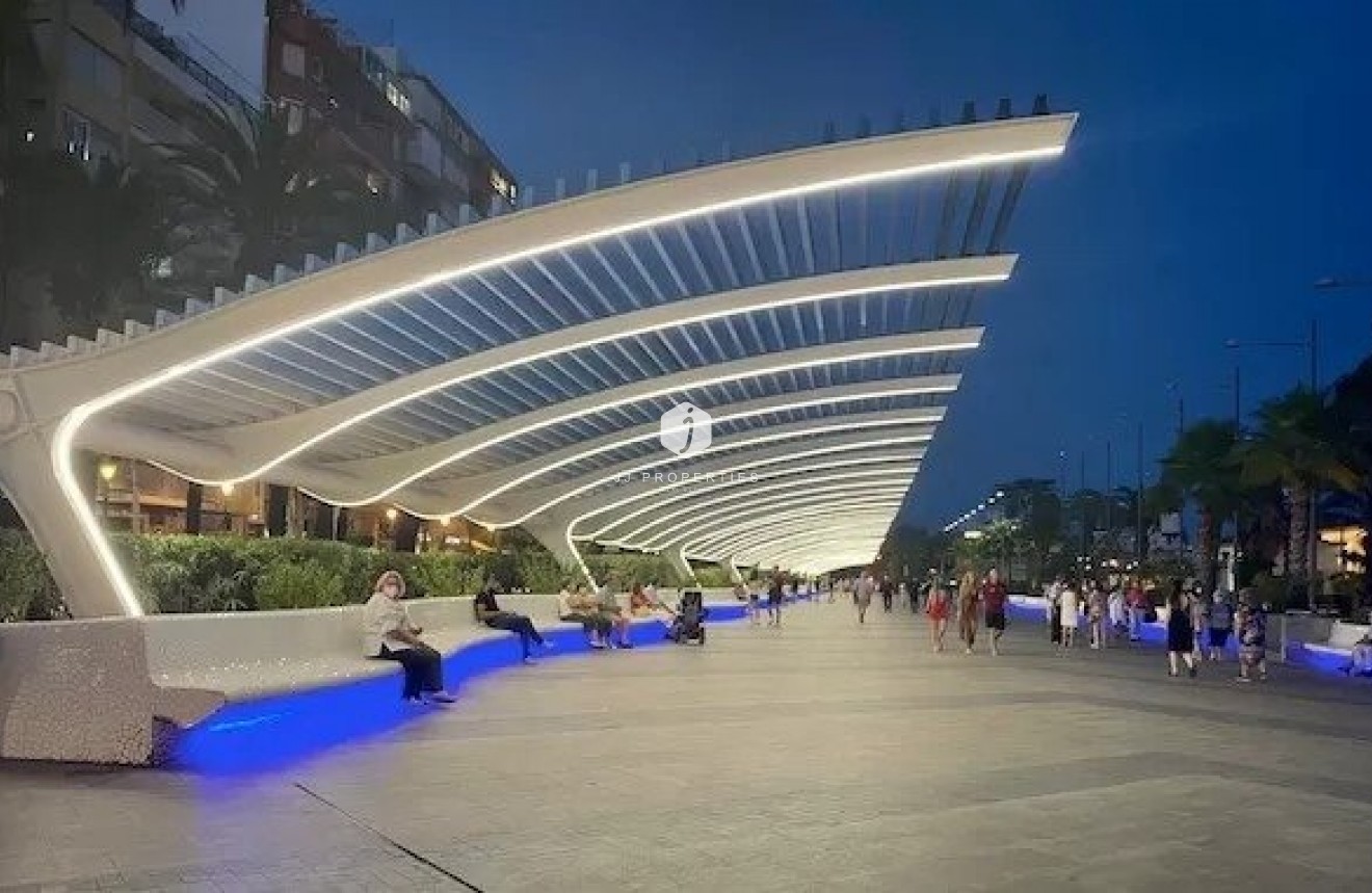 Neue Gebäude - Bungalow -
Torrevieja - Lago Jardín II