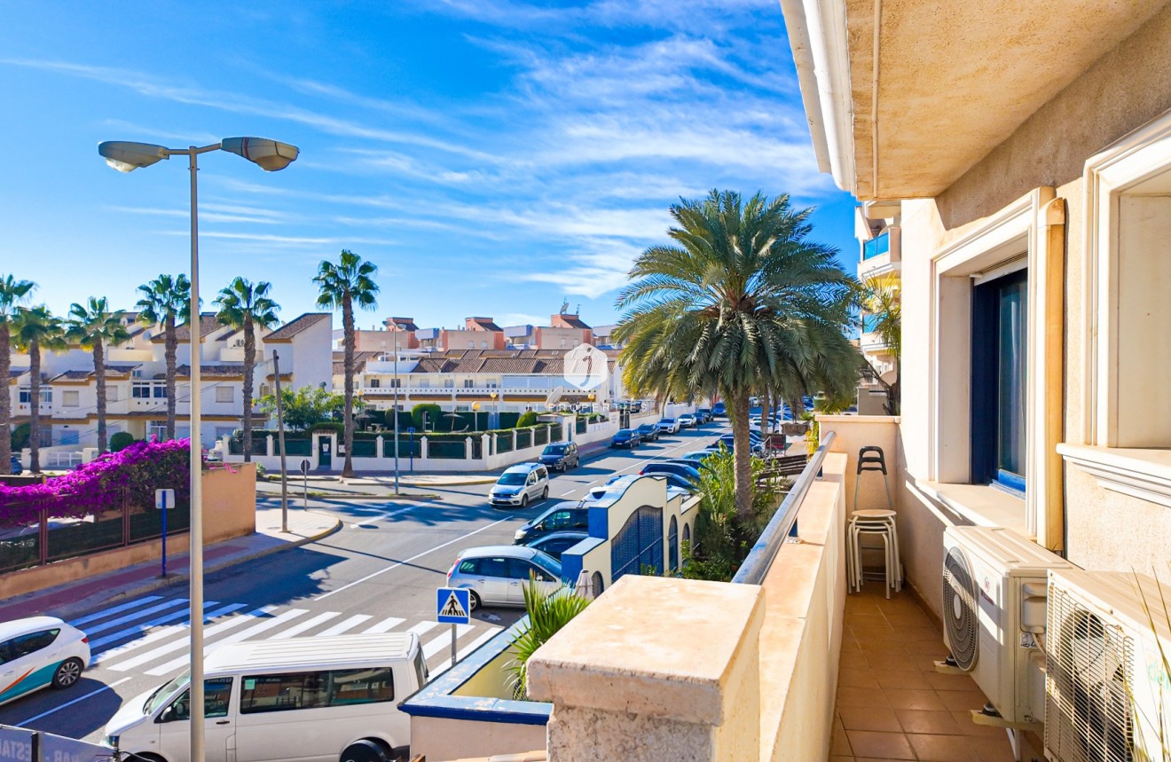 Aus zweiter Hand - Wohnung -
Orihuela Costa - Costa Blanca