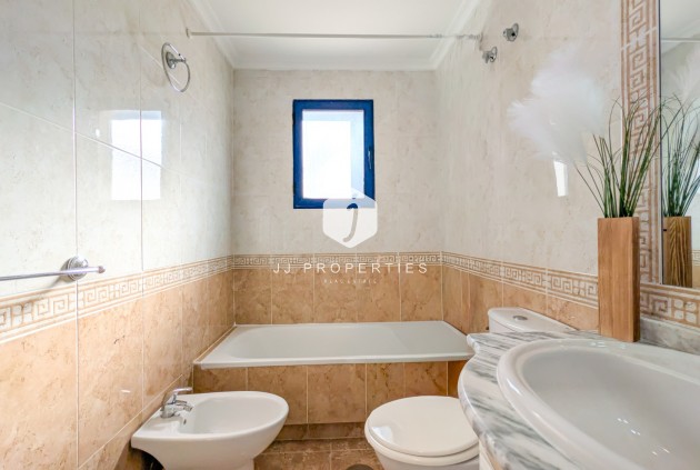 Aus zweiter Hand - Wohnung -
Orihuela Costa - Costa Blanca