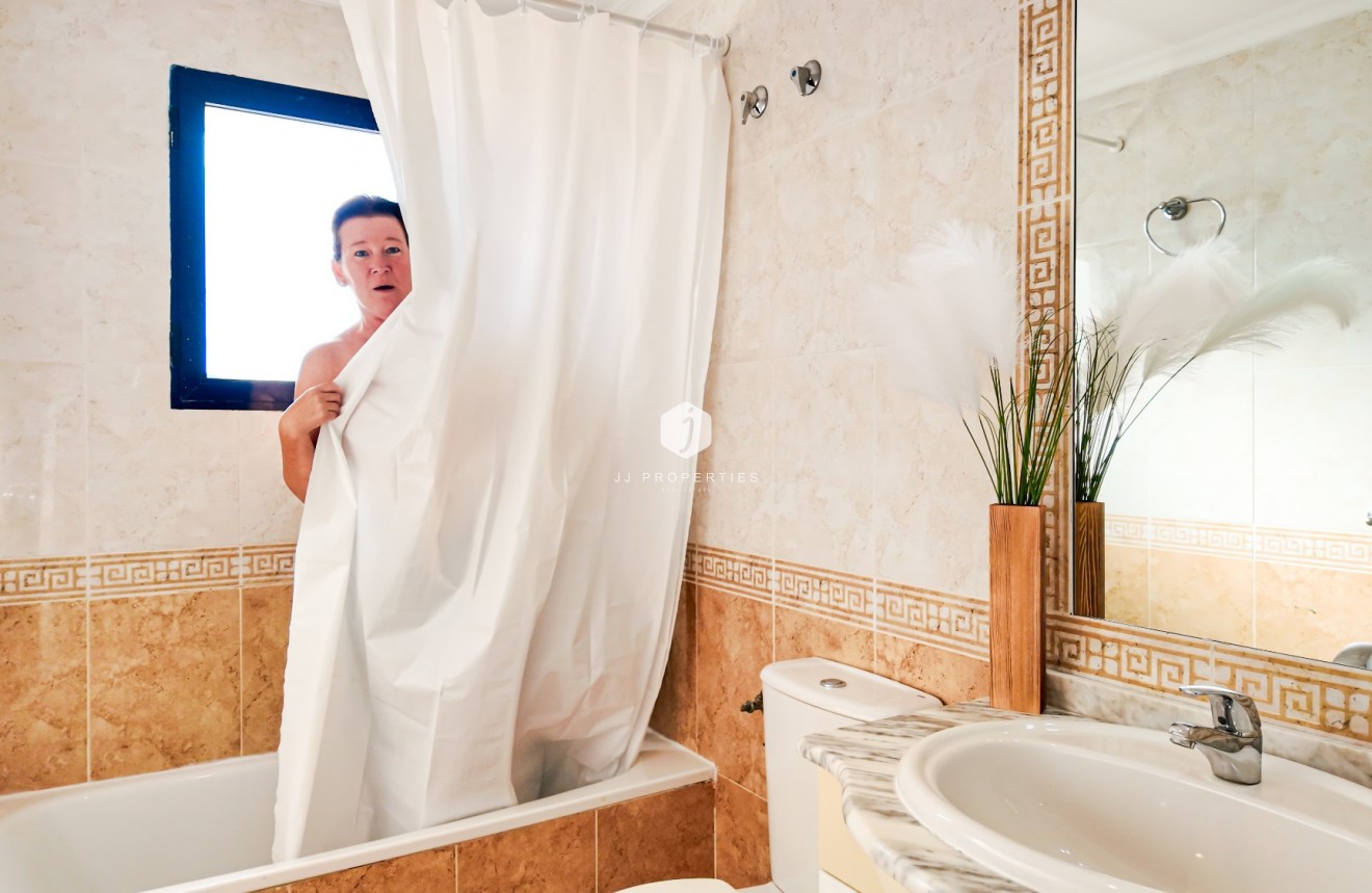 Aus zweiter Hand - Wohnung -
Orihuela Costa - Costa Blanca