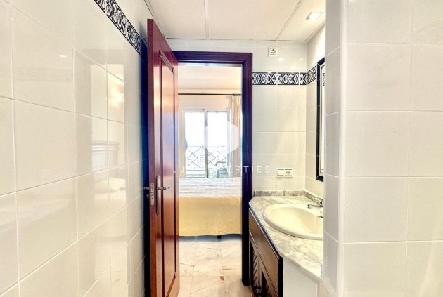 Aus zweiter Hand - Wohnung -
Torrevieja - Los Frutales