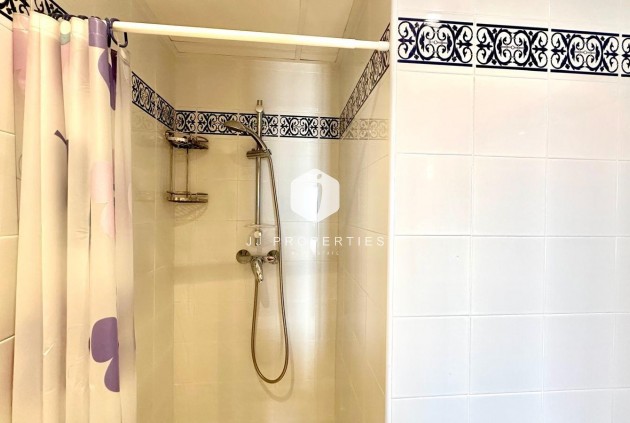 Aus zweiter Hand - Wohnung -
Torrevieja - Los Frutales