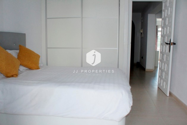 Aus zweiter Hand - Villa -
Orihuela Costa - Costa Blanca