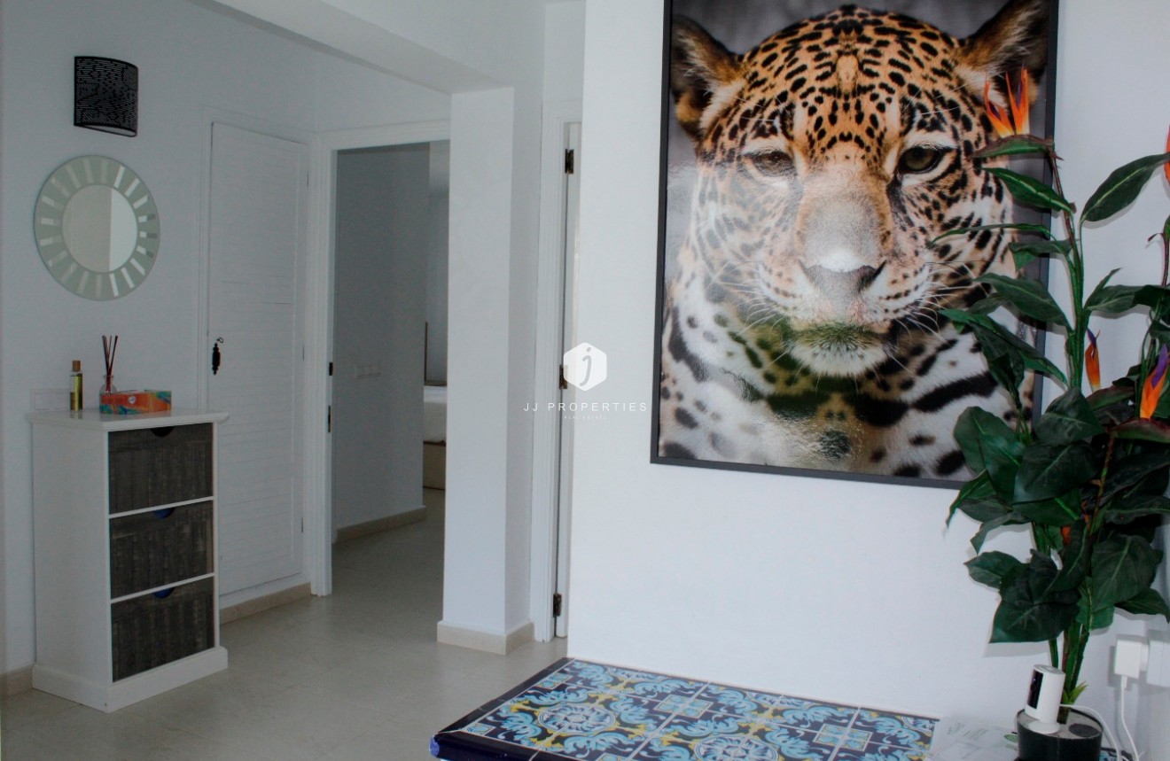 Aus zweiter Hand - Villa -
Orihuela Costa - Costa Blanca