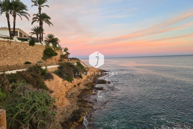 Aus zweiter Hand - Villa -
Orihuela Costa - Costa Blanca