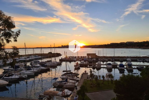 Aus zweiter Hand - Villa -
Orihuela Costa - Costa Blanca