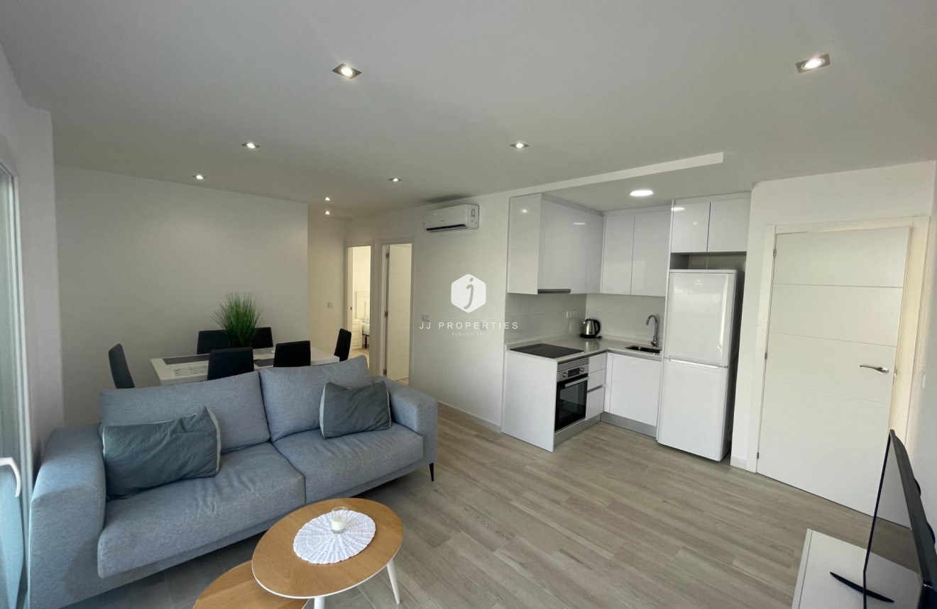 Aus zweiter Hand - Bungalow -
Orihuela Costa - La Regia