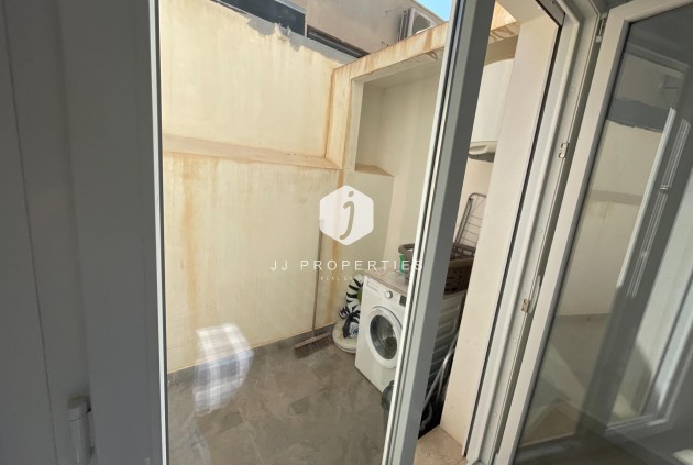 Aus zweiter Hand - Bungalow -
Orihuela Costa - La Regia