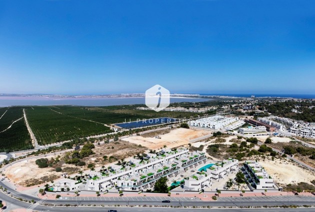 Obra nueva - Bungalow -
Torrevieja - Lago Jardín II