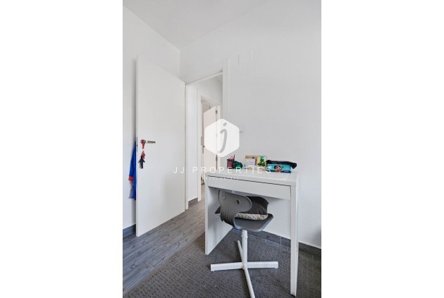 Aus zweiter Hand - Chalet -
Guardamar del Segura - El Raso