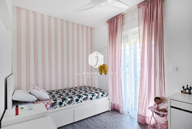 Aus zweiter Hand - Chalet -
Guardamar del Segura - El Raso