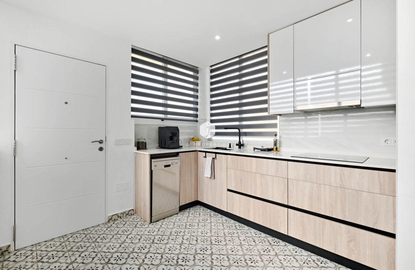 Aus zweiter Hand - Chalet -
Guardamar del Segura - El Raso