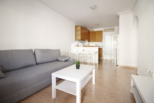 Aus zweiter Hand - Wohnung -
Playa Flamenca - Costa Blanca