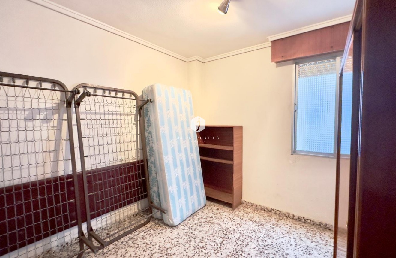 Aus zweiter Hand - Wohnung -
Torrevieja
