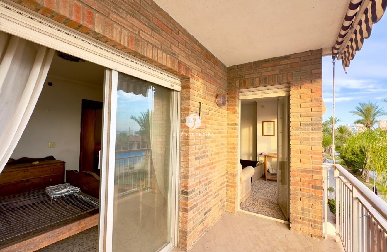 Aus zweiter Hand - Wohnung -
Torrevieja