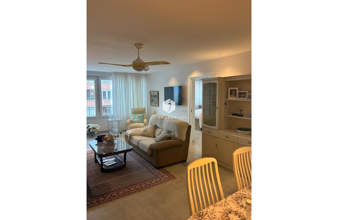 D'occasion - Appartement -
Torrevieja - El Acequión - Los Náufragos