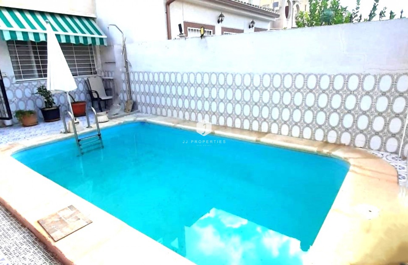 Tweedehands - Bungalow -
Torrevieja - Costa Blanca