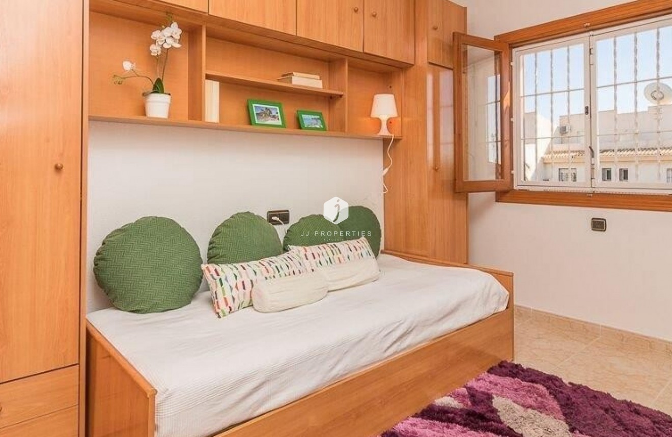 Tweedehands - Chalet -
Orihuela Costa - Costa Blanca