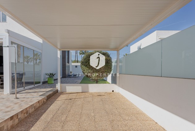 Tweedehands - Villa -
Orihuela Costa - Costa Blanca