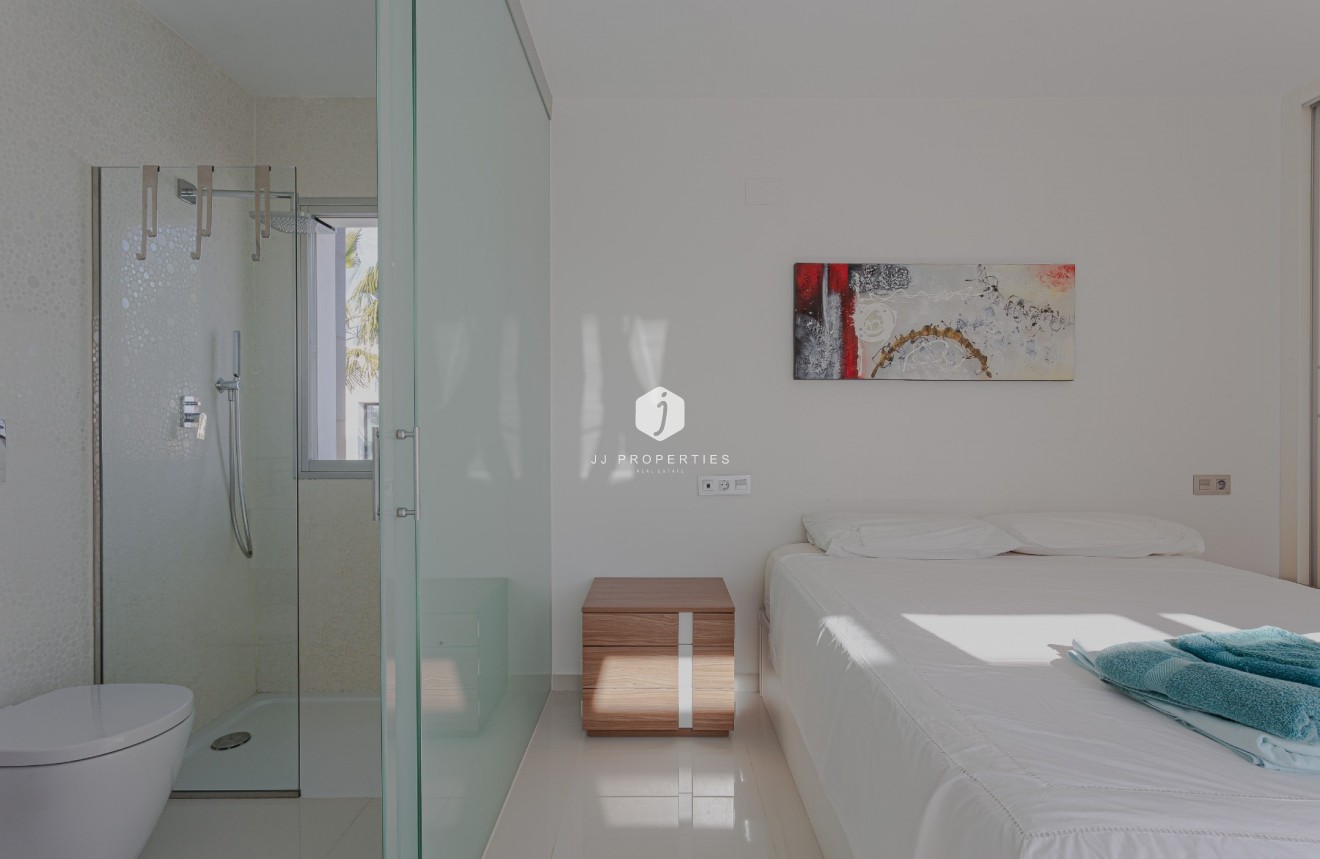 Tweedehands - Villa -
Orihuela Costa - Costa Blanca