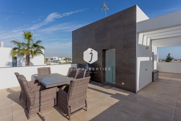 Tweedehands - Villa -
Orihuela Costa - Costa Blanca