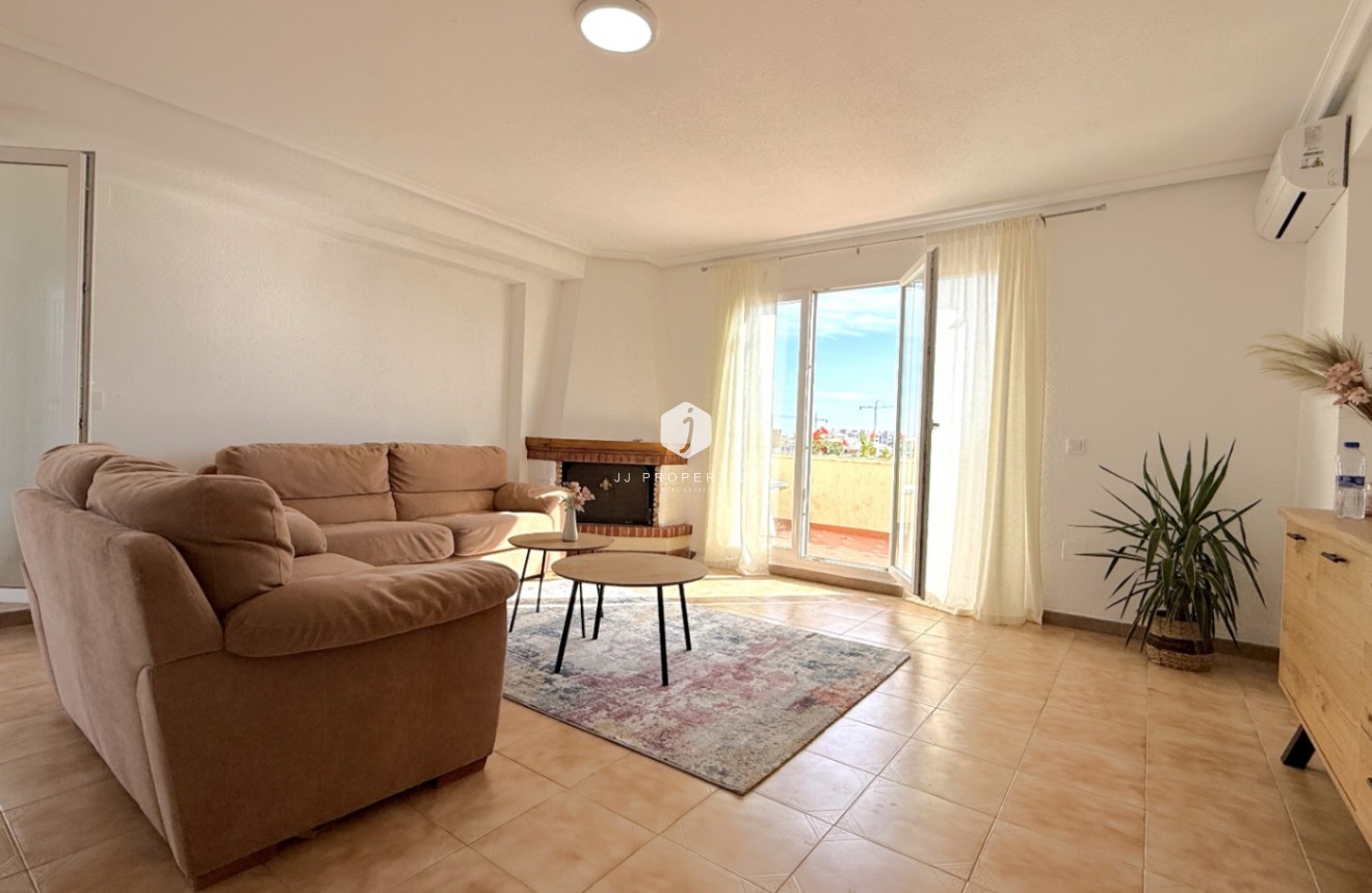 Tweedehands - Penthouse -
Torrevieja - Costa Blanca