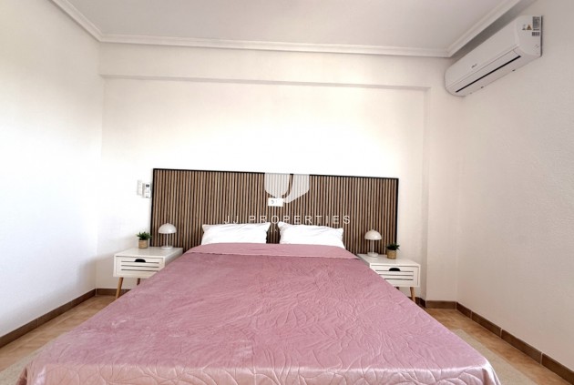 Tweedehands - Penthouse -
Torrevieja - Costa Blanca