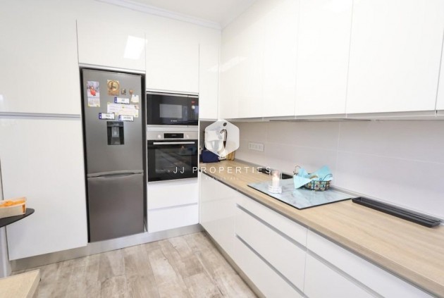 Tweedehands - Villa -
San Miguel de Salinas - Inland