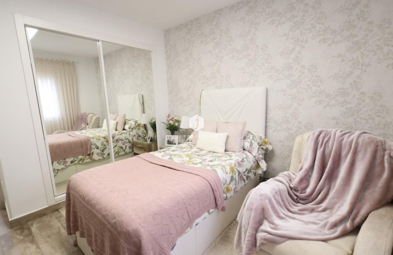 Tweedehands - Villa -
San Miguel de Salinas - Inland