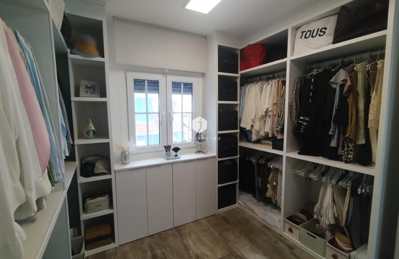 Tweedehands - Villa -
San Miguel de Salinas - Inland