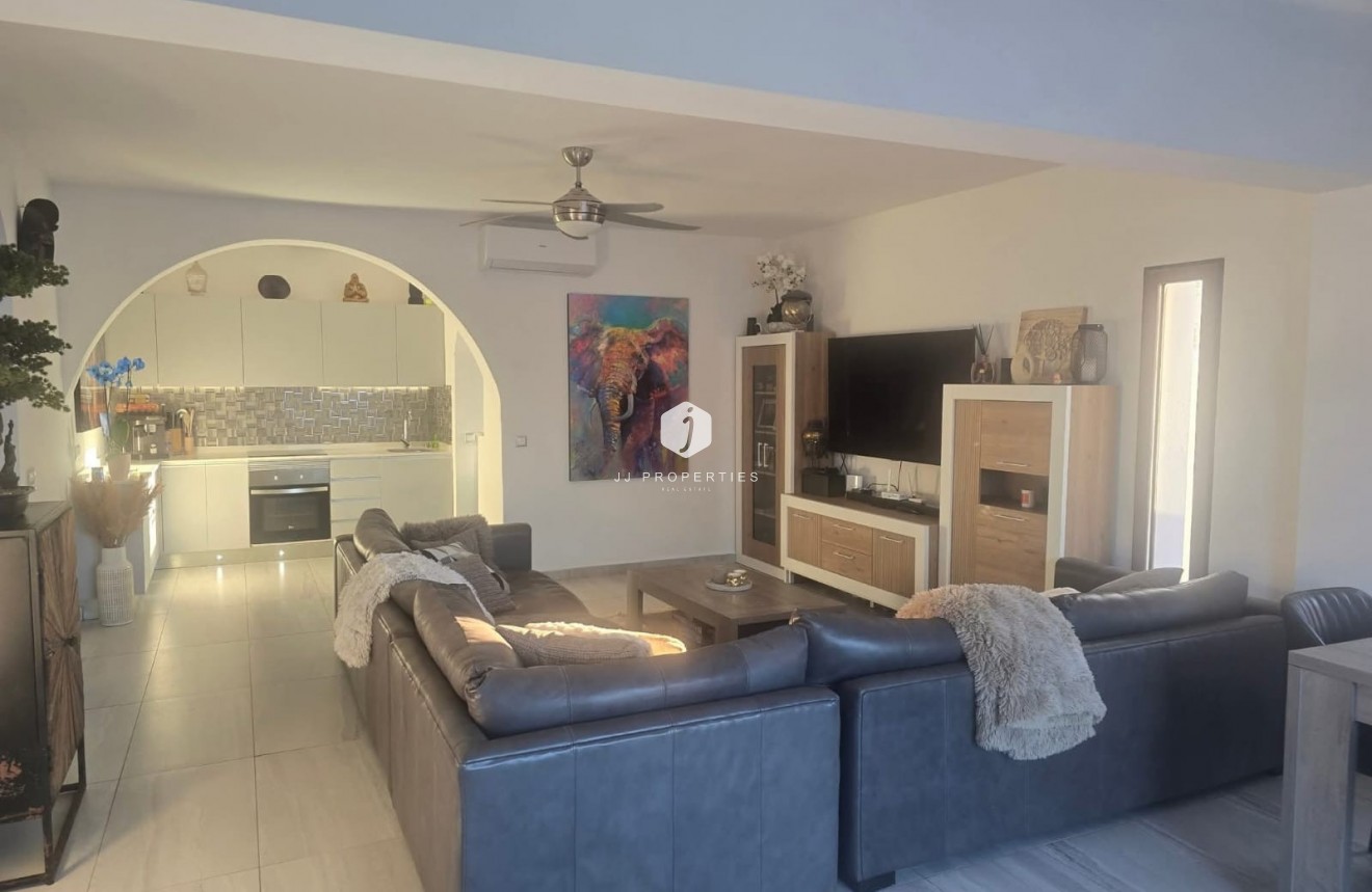 Tweedehands - Villa -
Ciudad Quesada - Costa Blanca