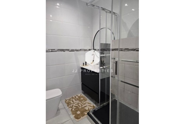 Tweedehands - Villa -
Ciudad Quesada - Costa Blanca