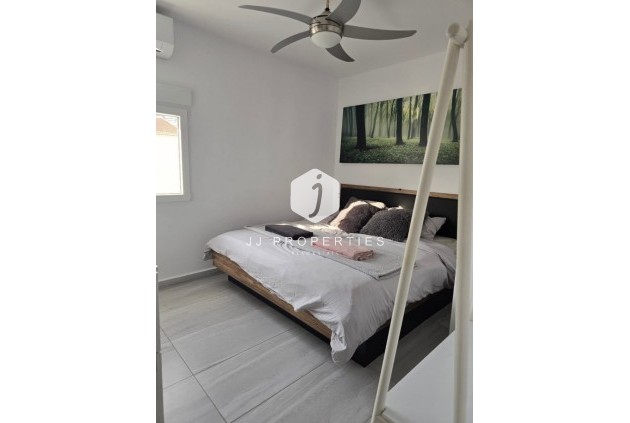 Tweedehands - Villa -
Ciudad Quesada - Costa Blanca