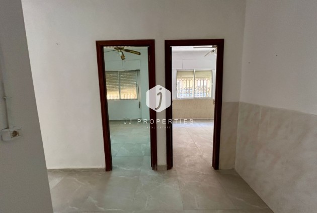 D'occasion - Appartement -
Torrevieja - Costa Blanca