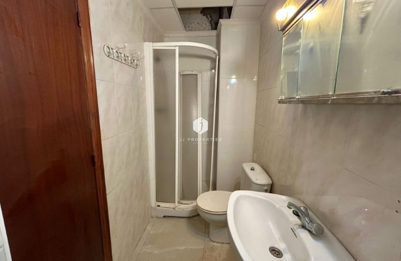 D'occasion - Appartement -
Torrevieja - Costa Blanca