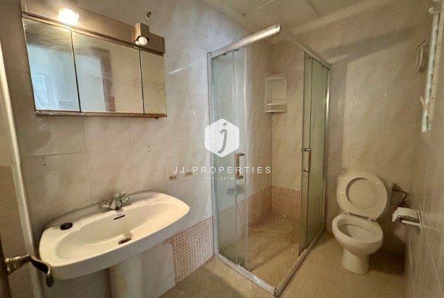 D'occasion - Appartement -
Torrevieja - Costa Blanca