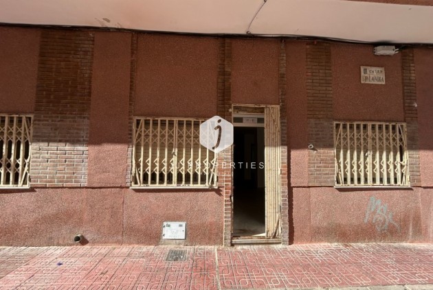 D'occasion - Appartement -
Torrevieja - Costa Blanca