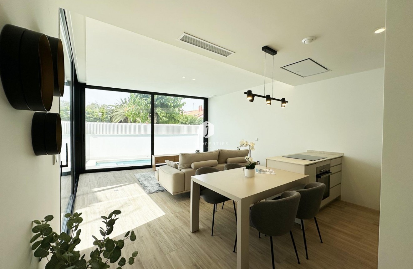 Nieuwbouw Woningen - Villa -
Pilar de la Horadada - TORRE DE LA HORADADA