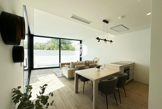 Nieuwbouw Woningen - Villa -
Pilar de la Horadada - TORRE DE LA HORADADA