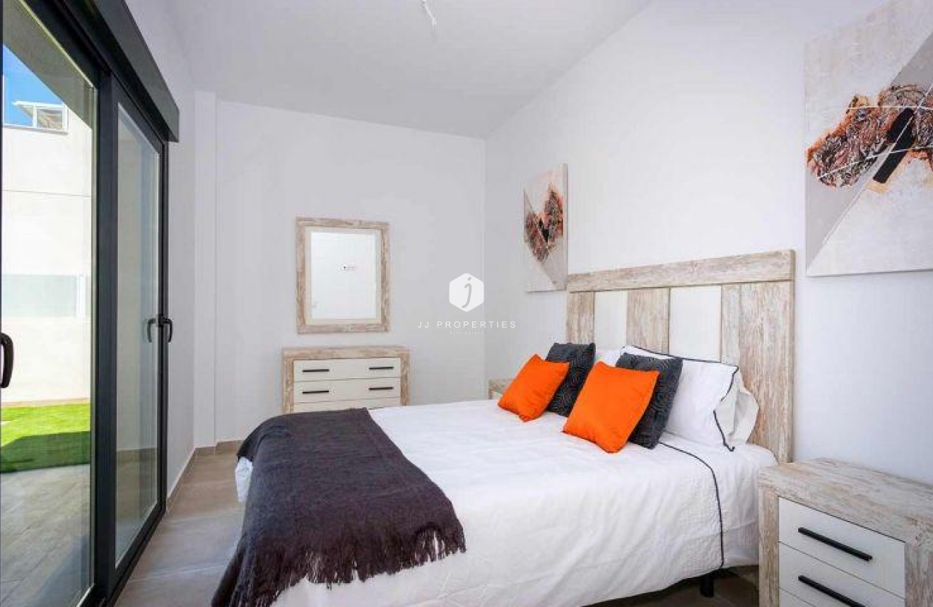 Nieuwbouw Woningen - Chalet -
Daya Nueva - Centro