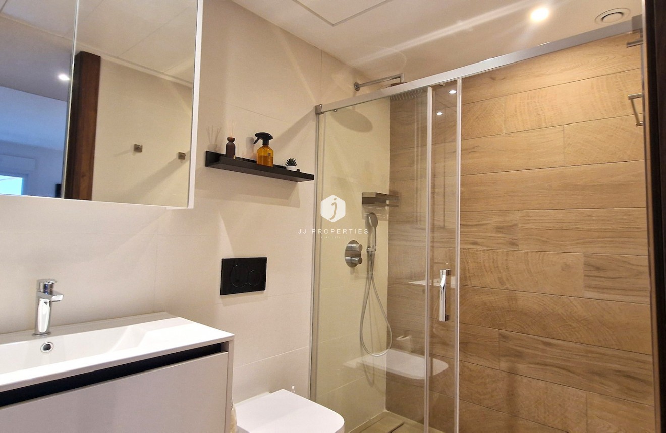 Tweedehands - Bungalow -
Algorfa - Inland