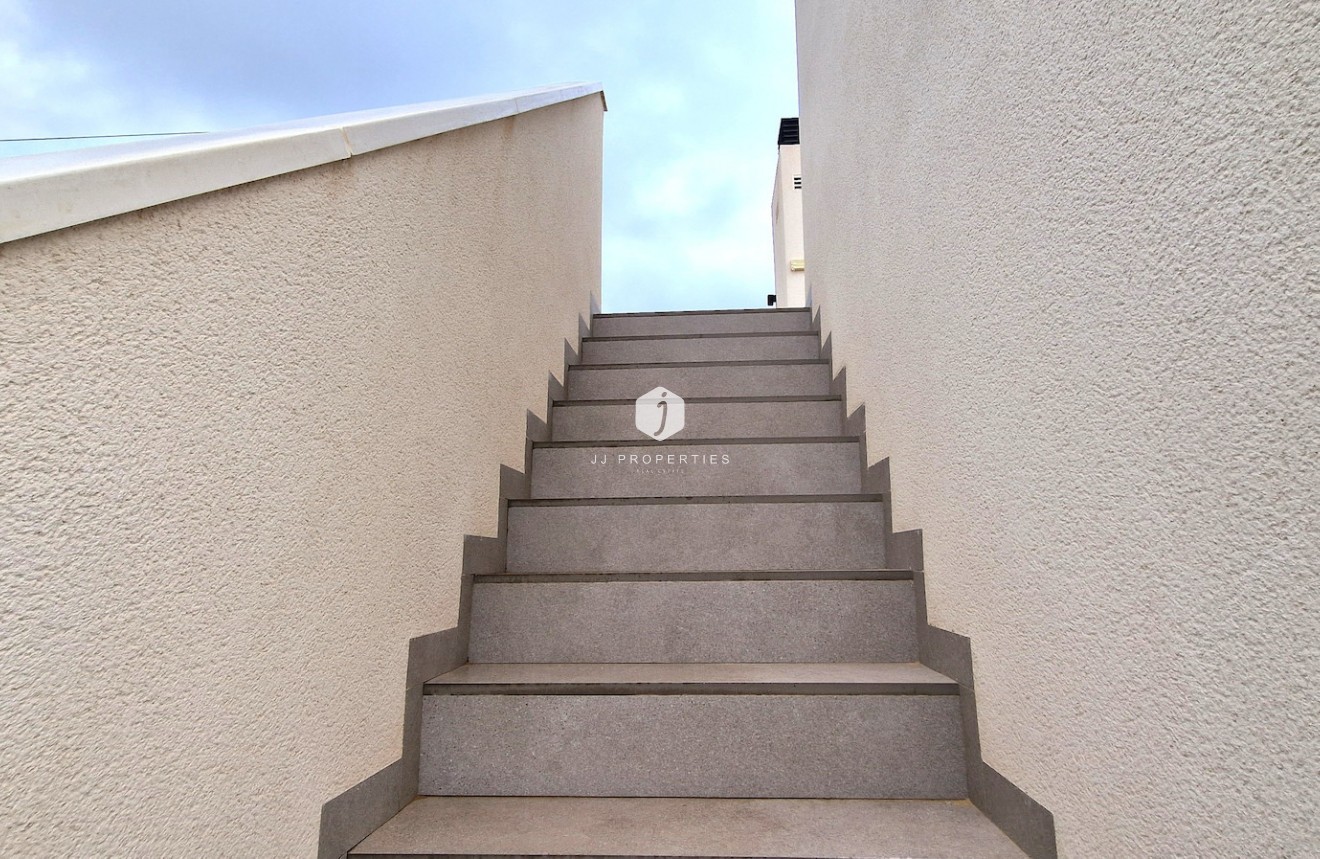 Tweedehands - Bungalow -
Algorfa - Inland