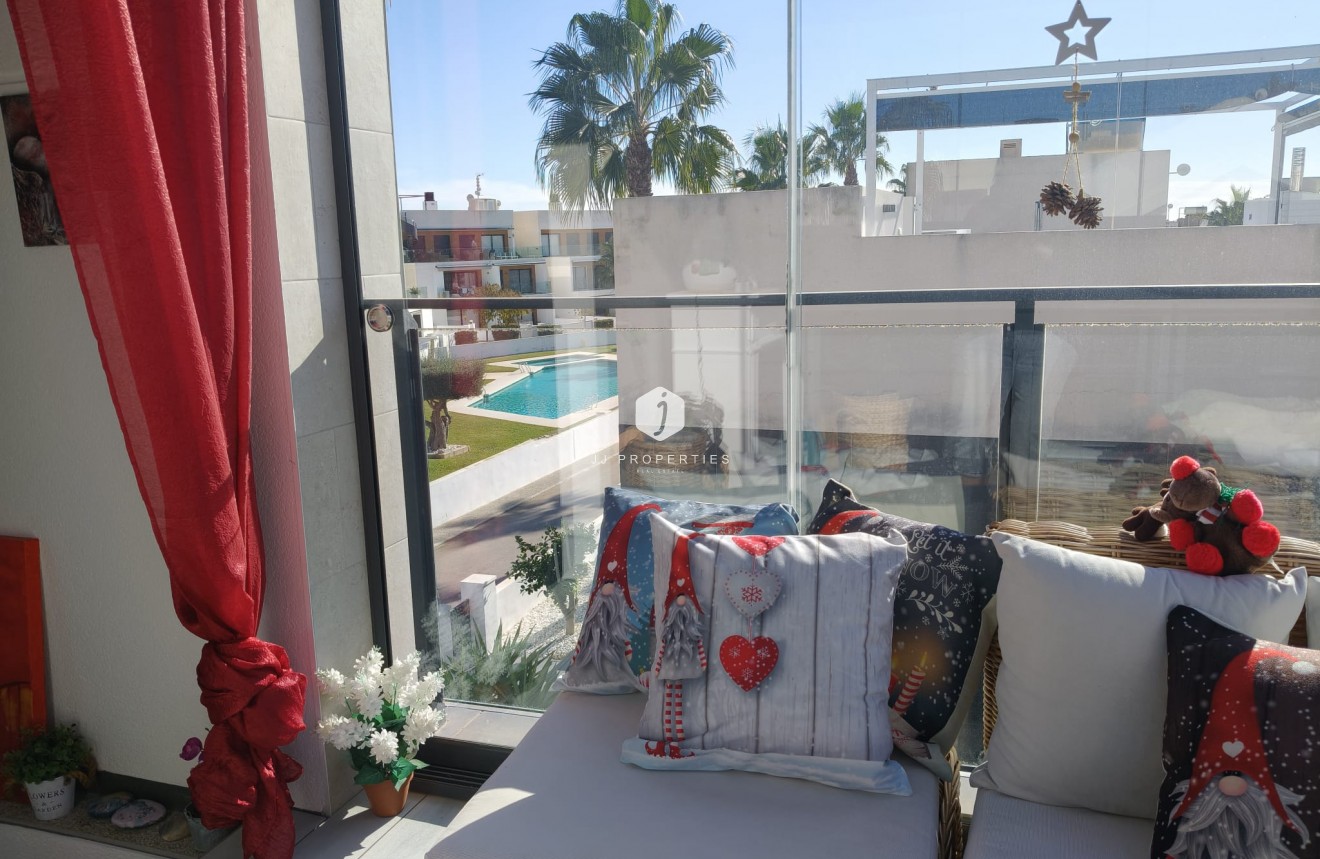 Tweedehands - Chalet -
Orihuela Costa - Costa Blanca