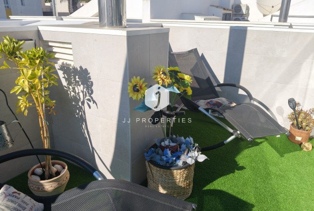 Tweedehands - Chalet -
Orihuela Costa - Costa Blanca