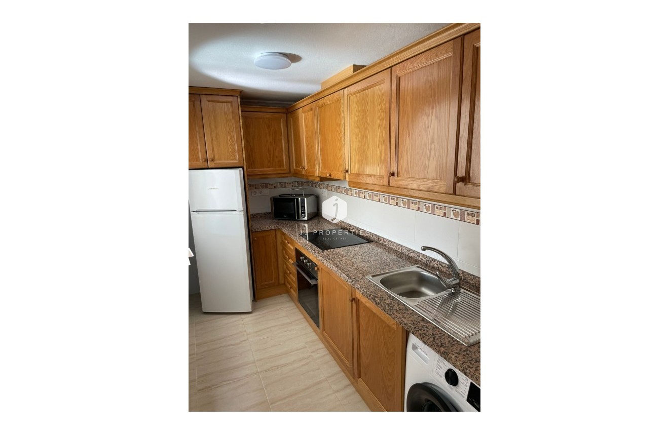 Tweedehands - Appartement / flat -
San Miguel de Salinas - Inland